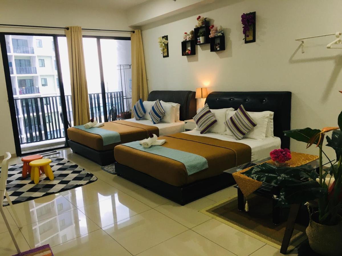D'Gunduls Homestay Studio By Dgh I-City Shah Alam Esterno foto