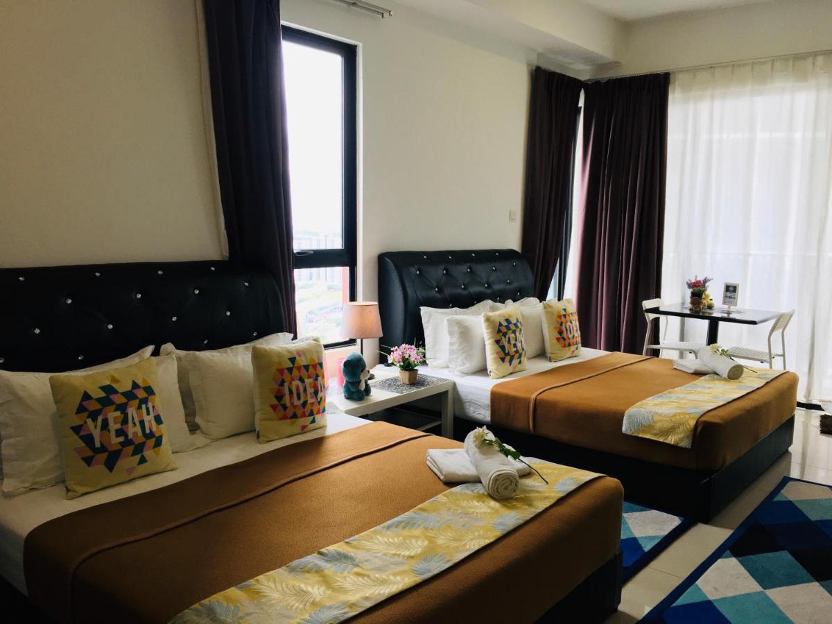 D'Gunduls Homestay Studio By Dgh I-City Shah Alam Esterno foto