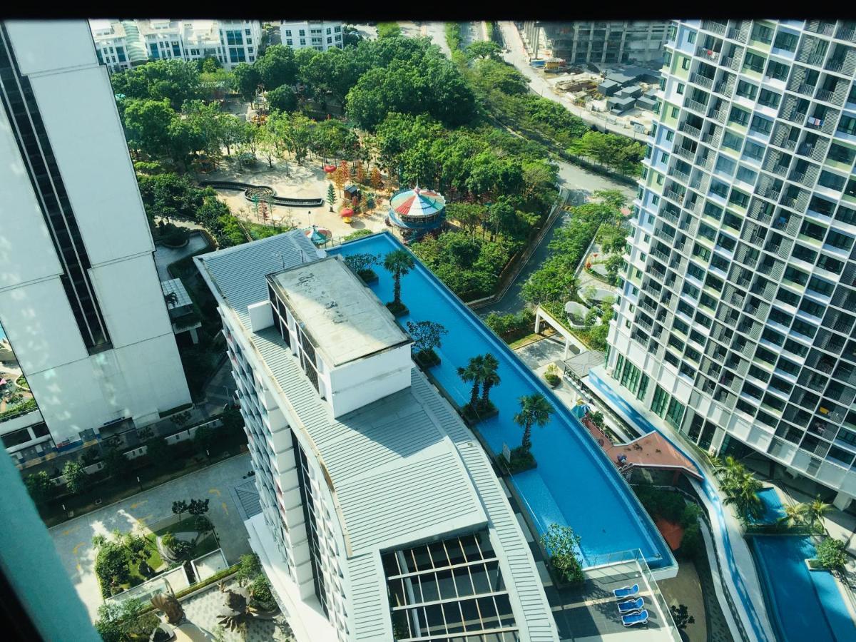 D'Gunduls Homestay Studio By Dgh I-City Shah Alam Esterno foto
